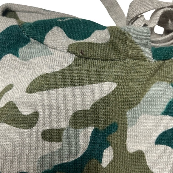 AQUA Camo Hooded Sweatshirt Bloomingdale’s Exclusive Urban Chic Athleisure - XS - Picture 5 of 10